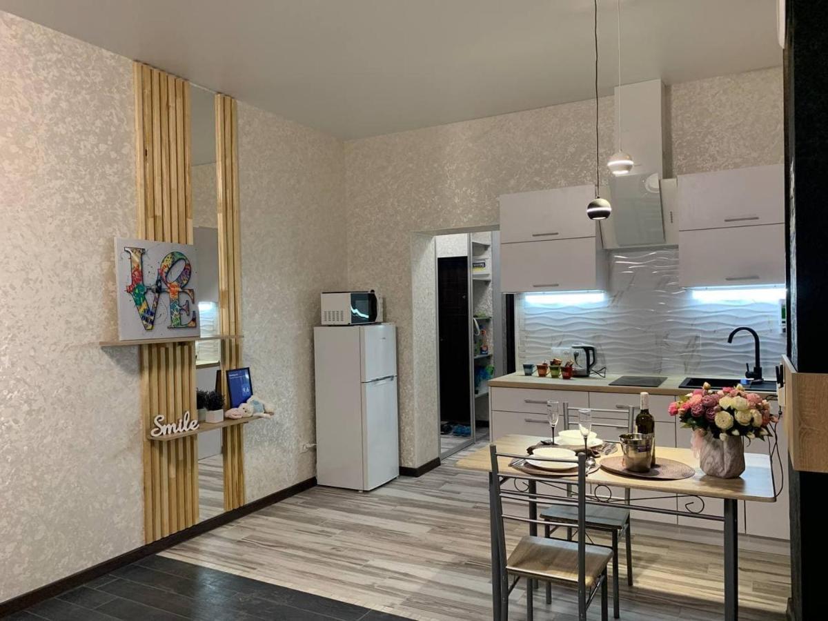 Academic St. Apartment Kharkiv Eksteriør bilde